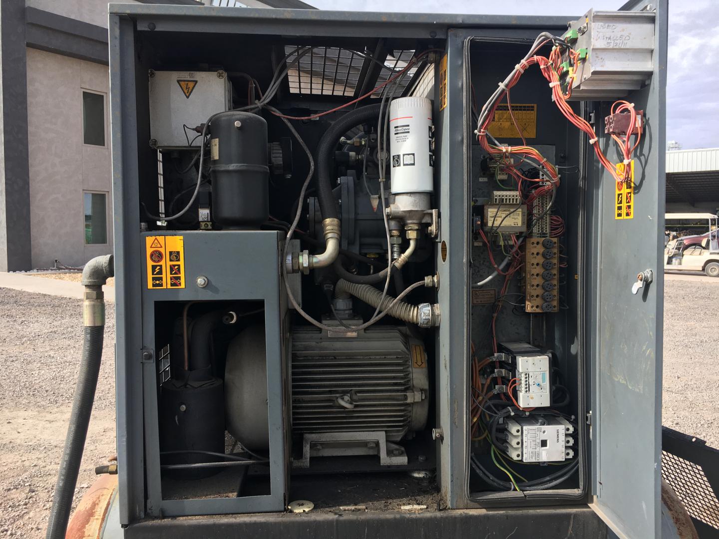 ./imagenes/INVOICE/2019/17237/COMPRESOR ATLS COPCO GA22 (21).JPG